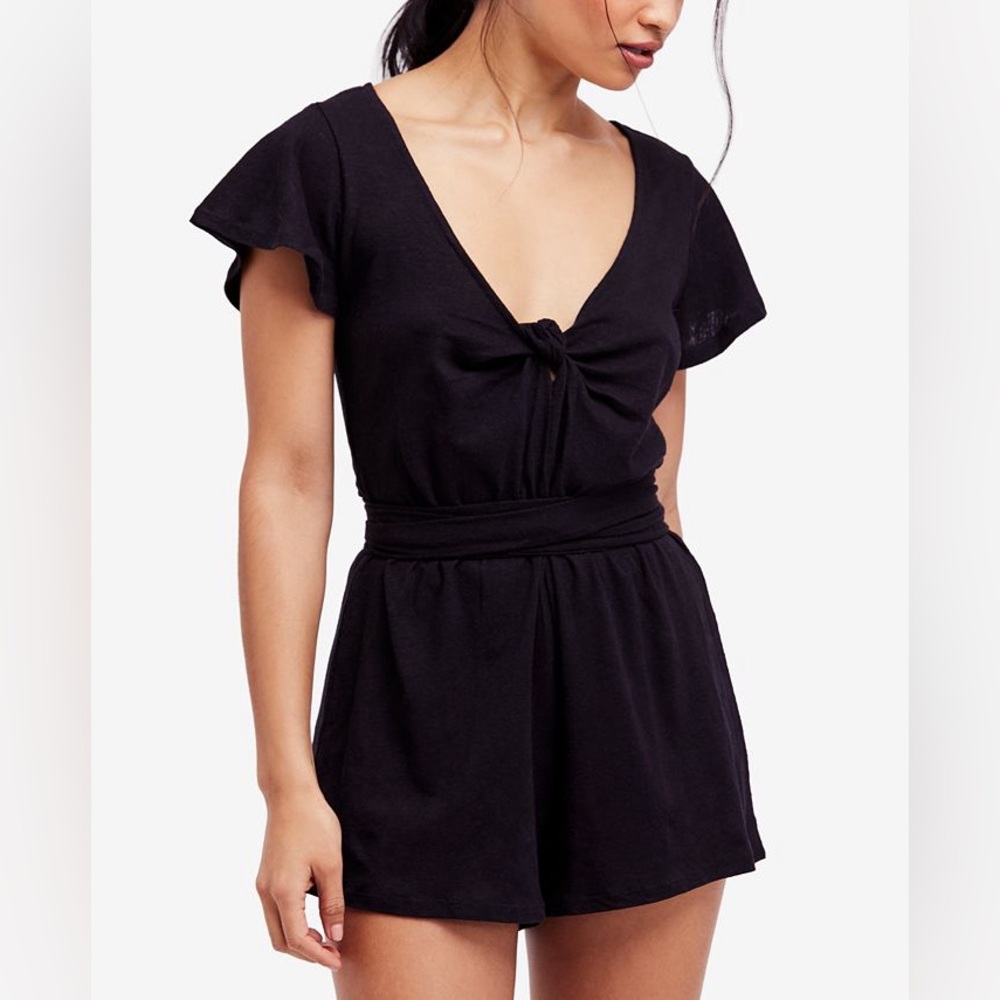 Free People Black Short Sleeve Tie-Front Romper